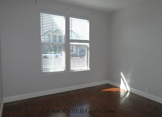 Building Photo - 6917 Riqueza Ct