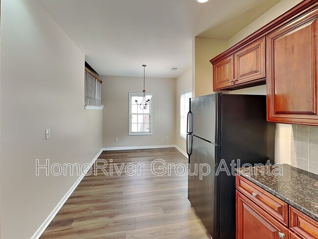 Foto del edificio - 5237 Blossom Brook Dr