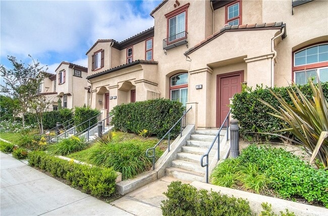 Photo - 281 Camphor Pl Townhome