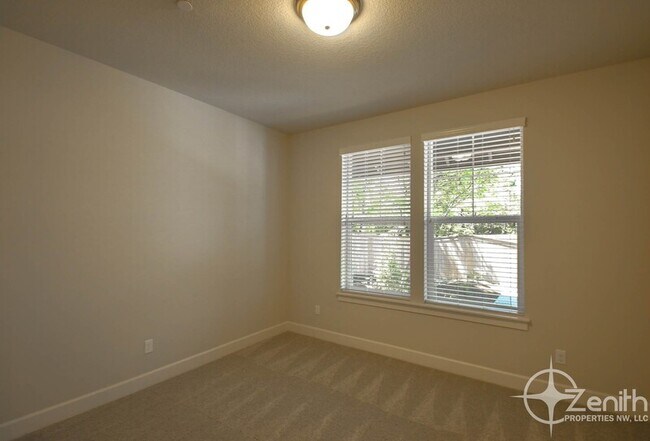 Foto del edificio - 4056 NW 20th Ave