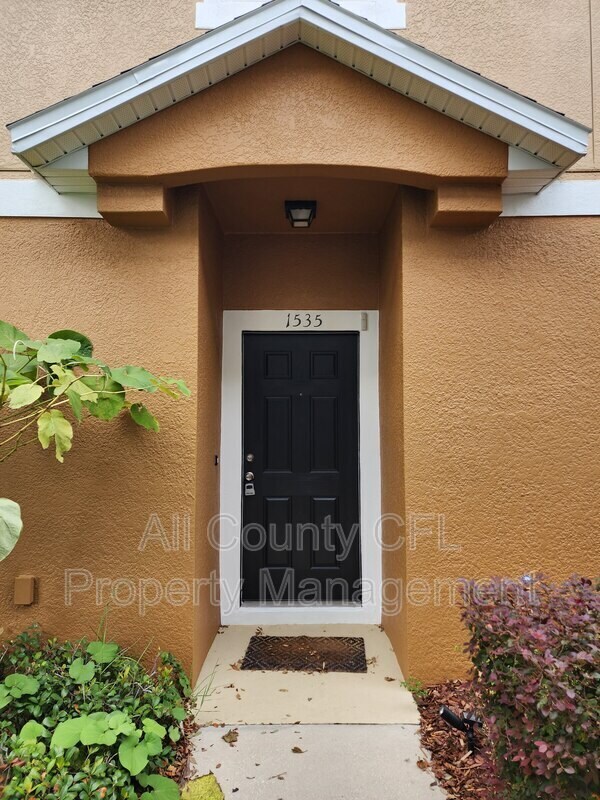 Foto del edificio - 1535 Broken Oak Dr