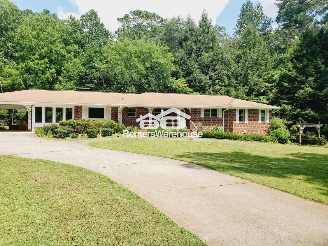 Primary Photo - 13795 Birmingham Hwy
