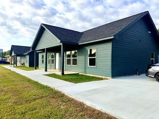 Building Photo - 504 Ross Sterling Ave