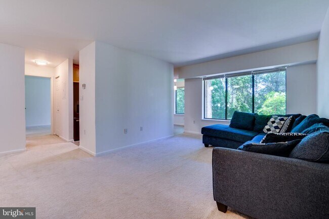 Foto del edificio - 9552 Cannoneer Ct