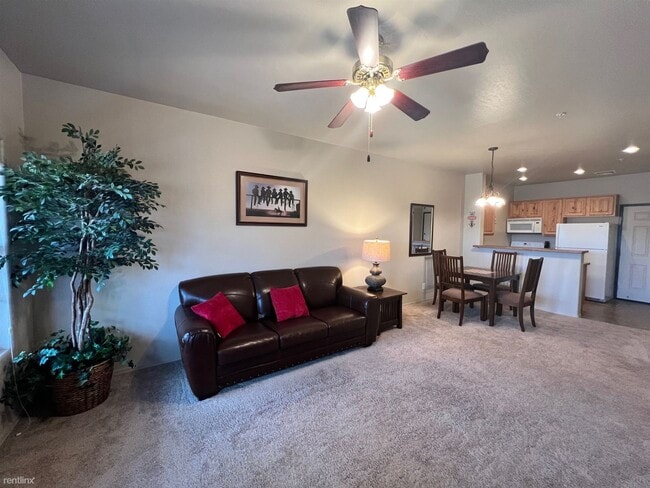 Building Photo - 2 br, 1 bath Condo - 2403 Quarter Horse Tr...