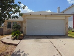 Building Photo - 15209 Bullace St