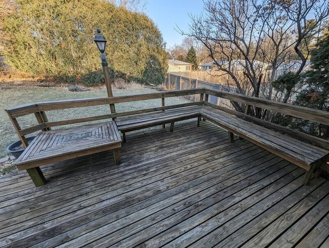 Building Photo - 1109 Boone St