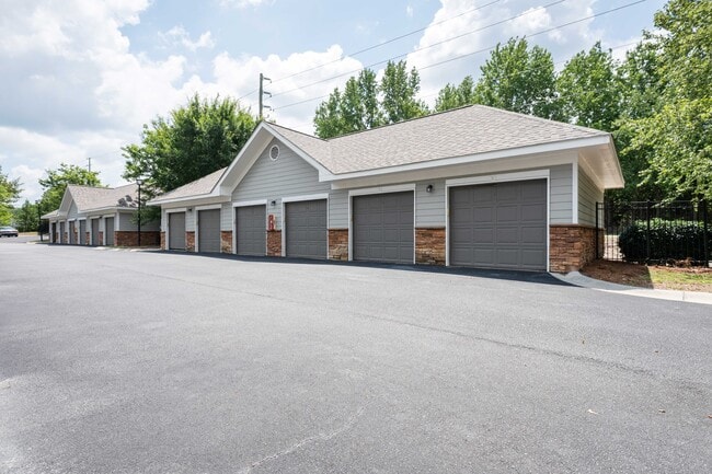 Building Photo - Polo Village