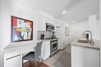 Building Photo - 234 Westheimer Rd