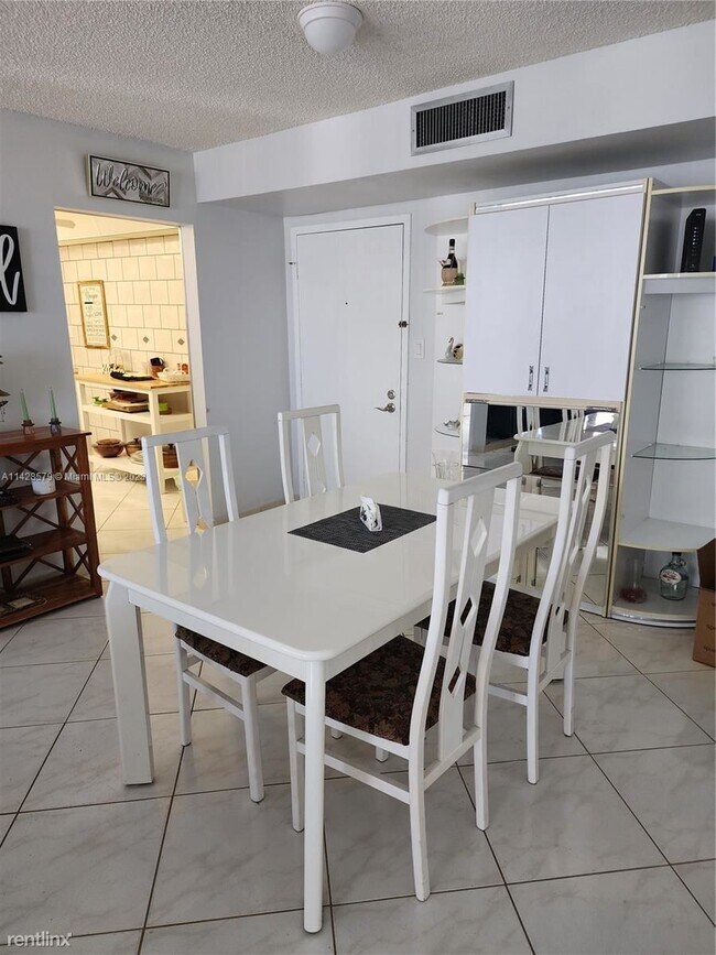 Foto del edificio - 2 br, 2 bath Condo - 525 N Ocean Blvd Apt 623