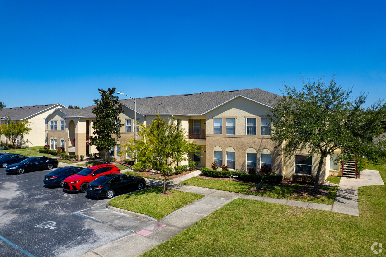 2701 Club Cortile Cir Kissimmee, FL 34746 - Club Cortile