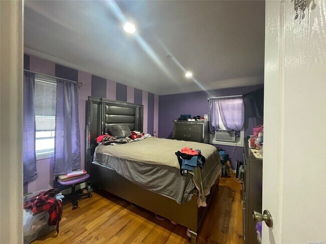 Foto del edificio - 179-35 142nd Ave