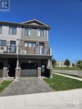 Building Photo - 10-10 Birmingham Dr