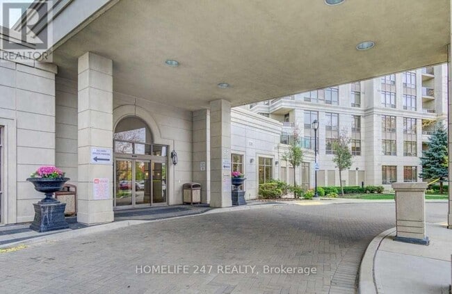Building Photo - 700-2700 Humberwood Blvd