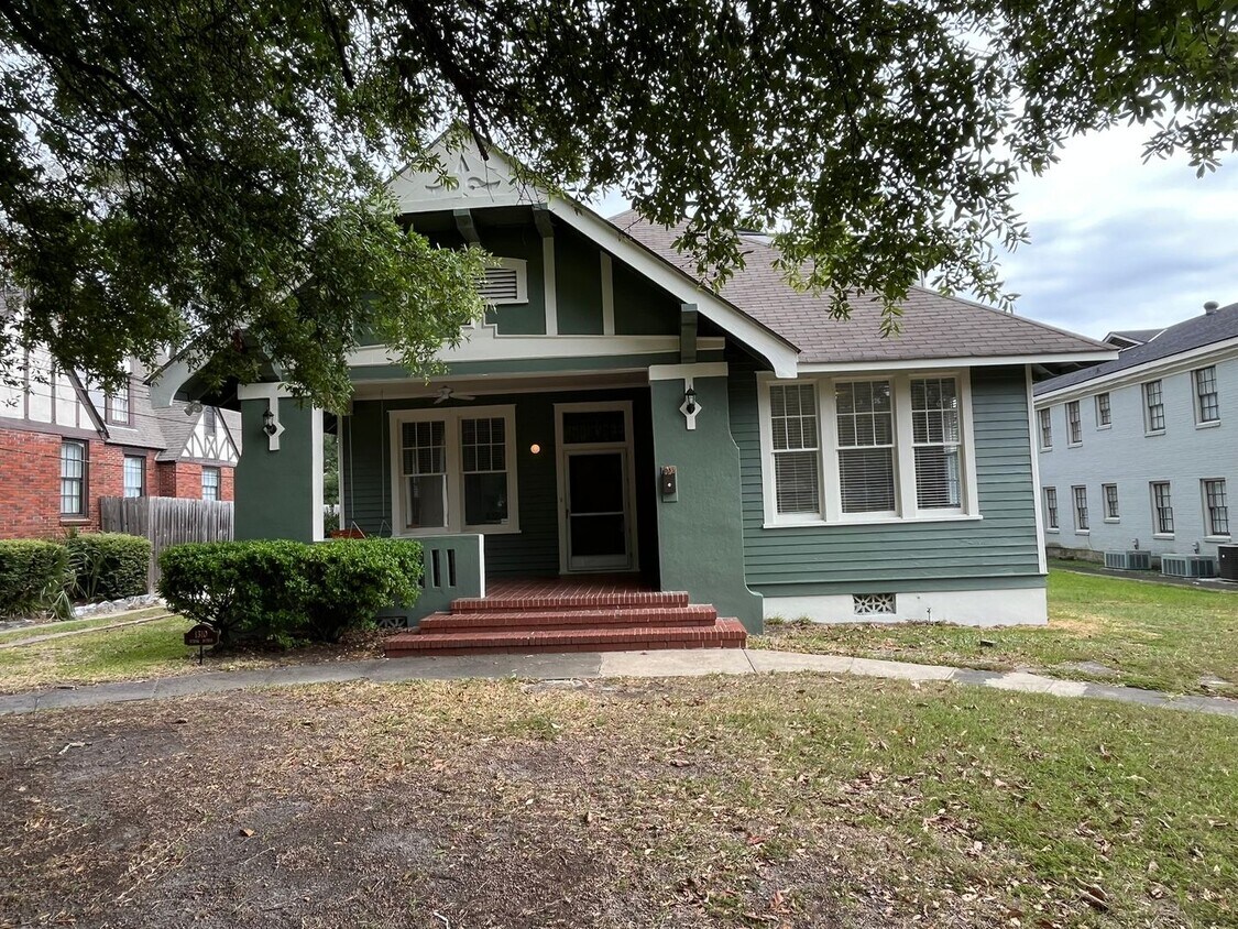 Primary Photo - Stark Avenue 1310(2)