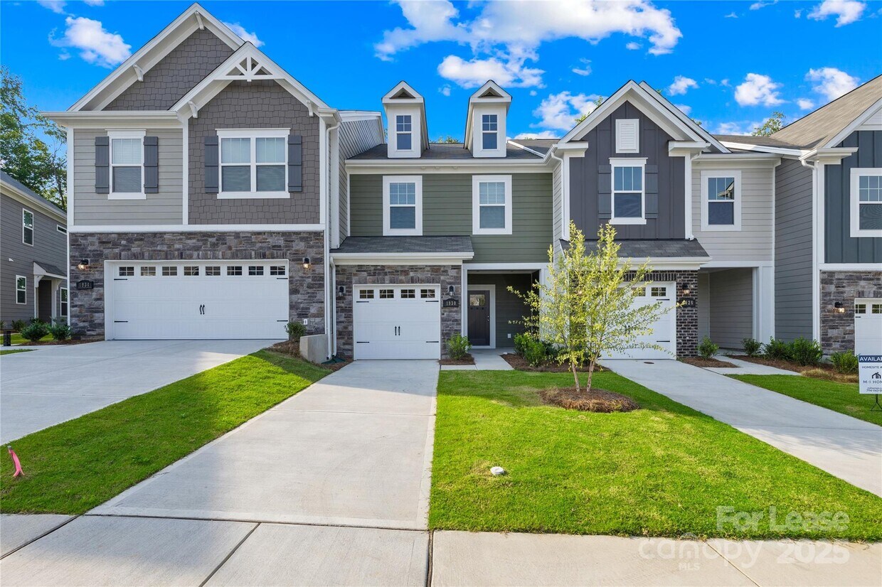 Foto principal - 1930 Highland Park Dr
