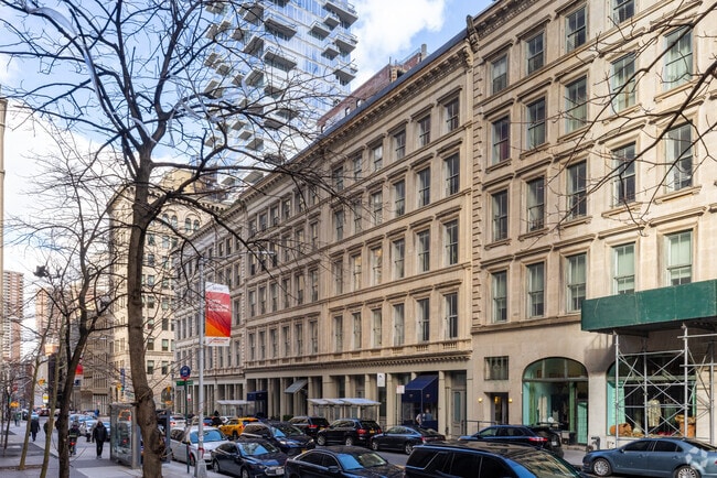 Building Photo - Worth Building Condominium