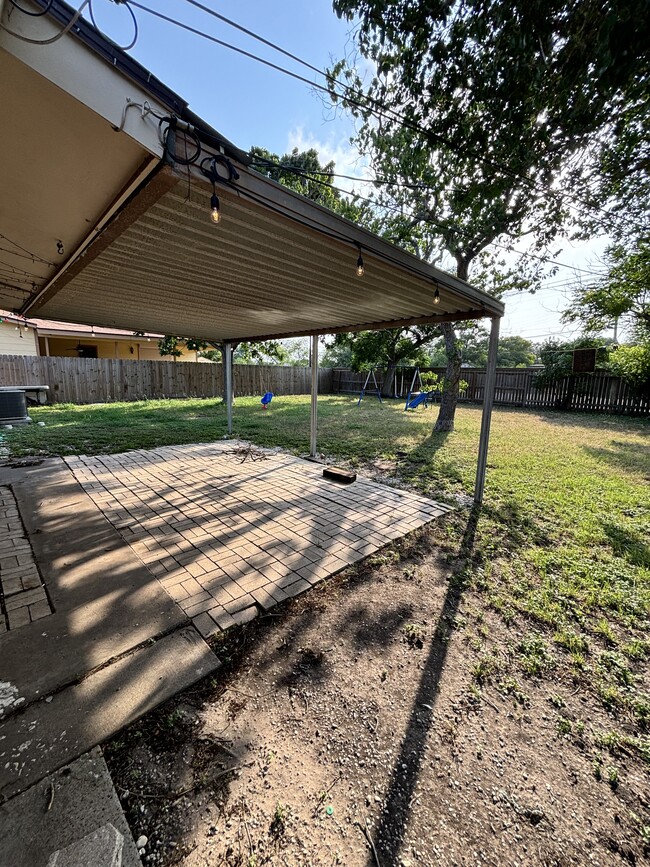 Building Photo - 1457 Casa De Oro Dr