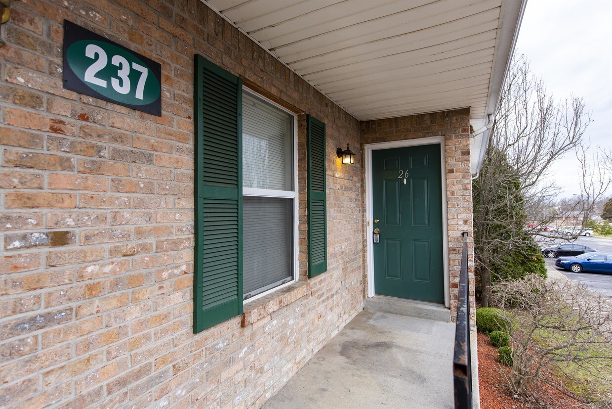 Building Photo - 167 Ables Way