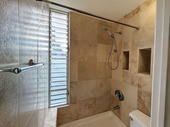 Foto del edificio - Furnished or Unfurnished Studio with Utilities included at Pacific Islander Waikiki