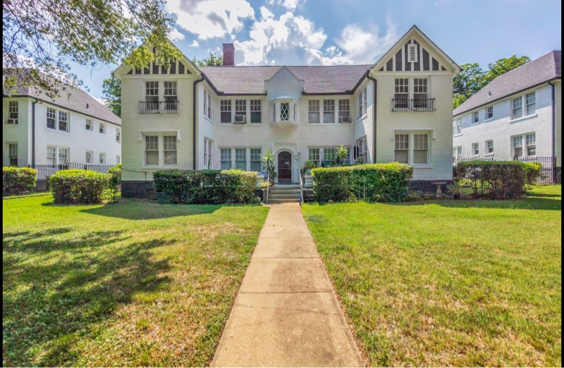 Photo - 665 E Pkwy S (Memphis, TN)