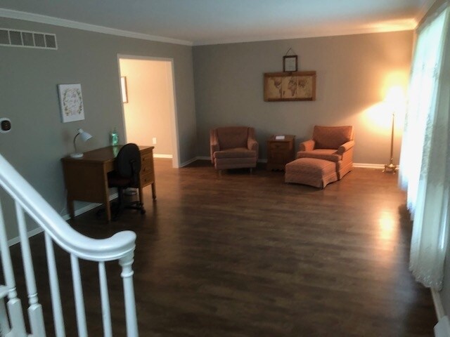 Foto del edificio - 6917 Amber Rd