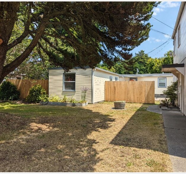 3785 G St, Eureka, CA 95503 Apartments in Eureka, CA