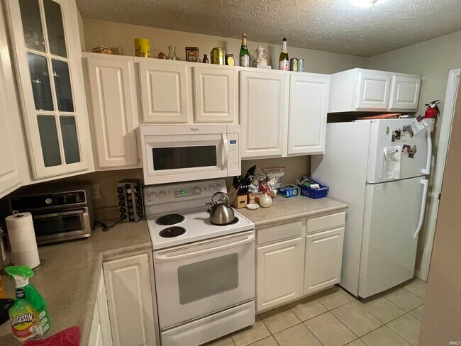 Building Photo - 2636 E Olson Dr