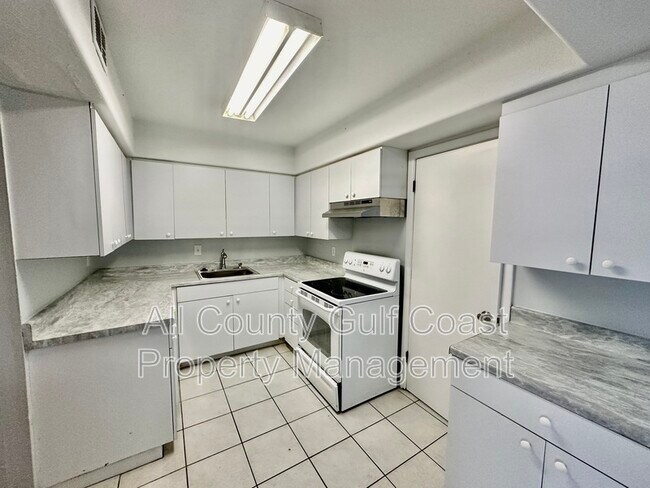 Foto del edificio - 314 Barlow Ave