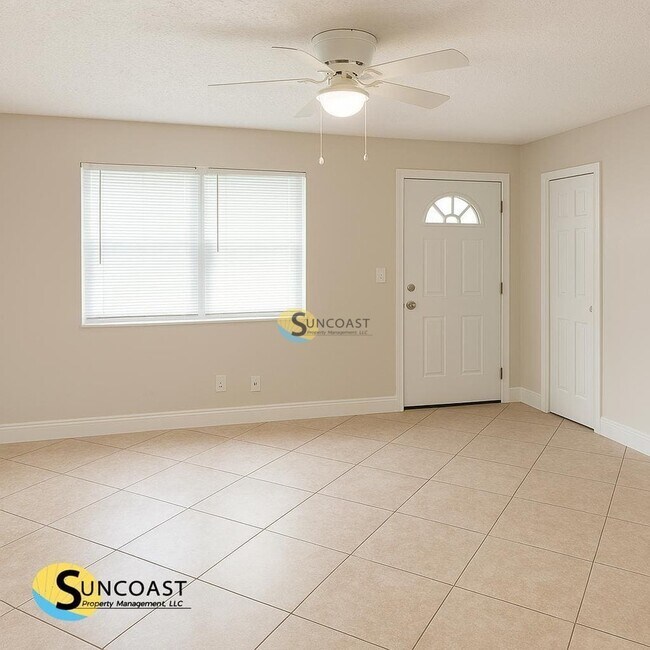 Foto del edificio - 3235 Holly Berry Ln