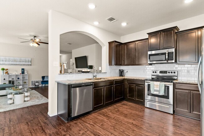Building Photo - 2523 Arno St