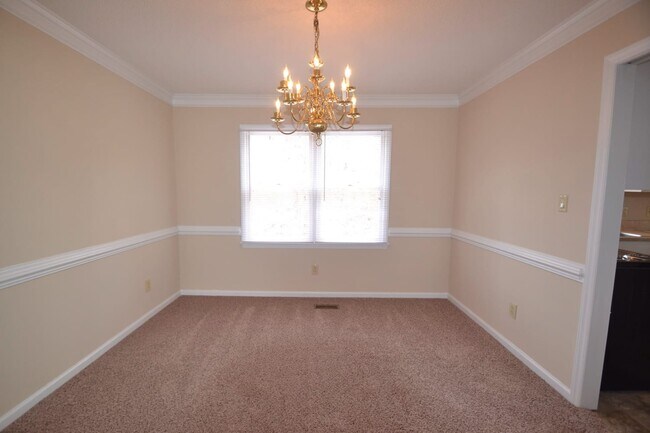 Building Photo - 2329 Century Oaks Ln