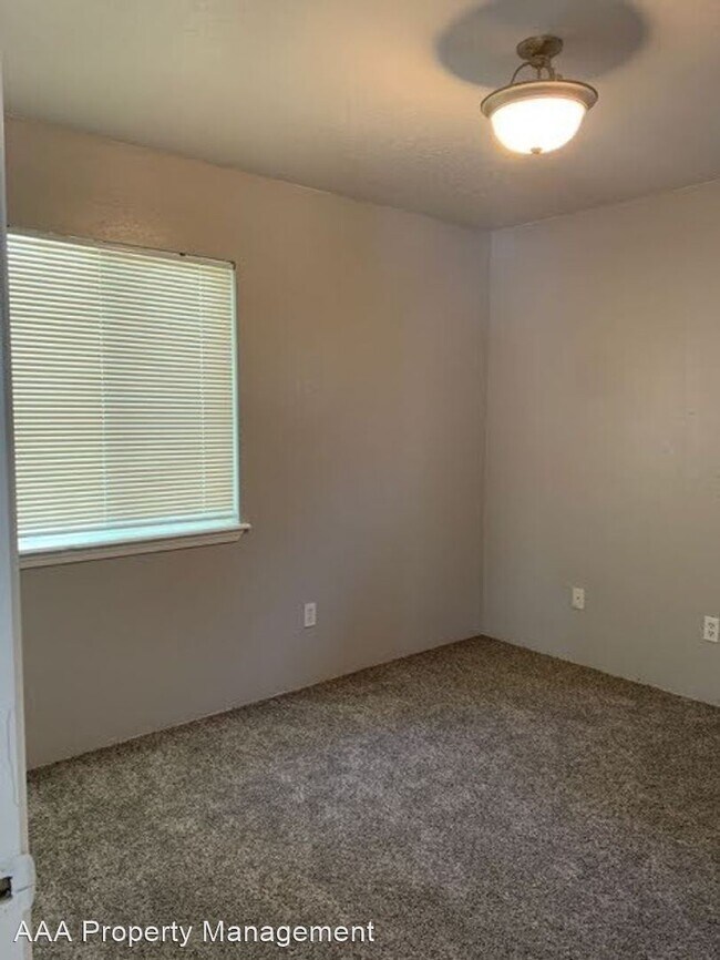 Foto del edificio - 2 br, 1 bath House - 2025 Applegate