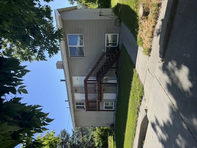 Building Photo - 3522 S 500 E