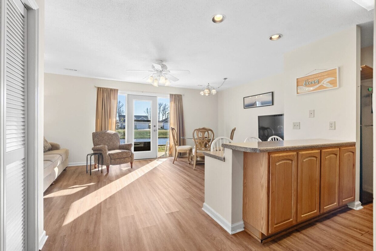 Foto principal - 217 Double Eagle Dr