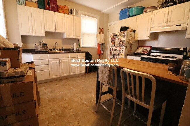 Foto del edificio - 63 Dana St