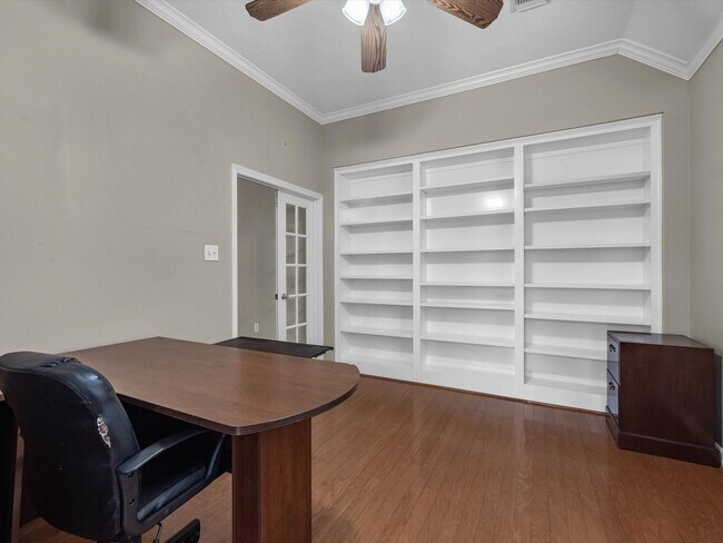 Foto del edificio - 13535 Missarah Ln