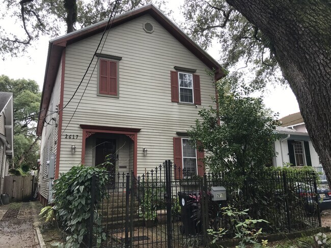 Building Photo - 2617 Palmer Ave