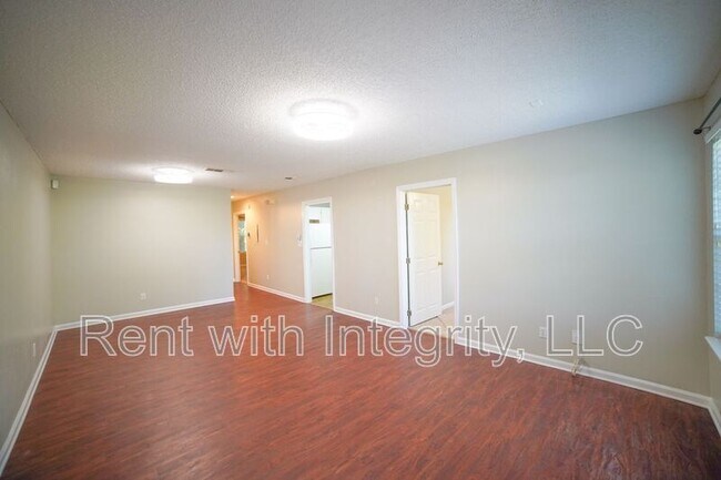 Foto del edificio - 1100 Greentree Ct
