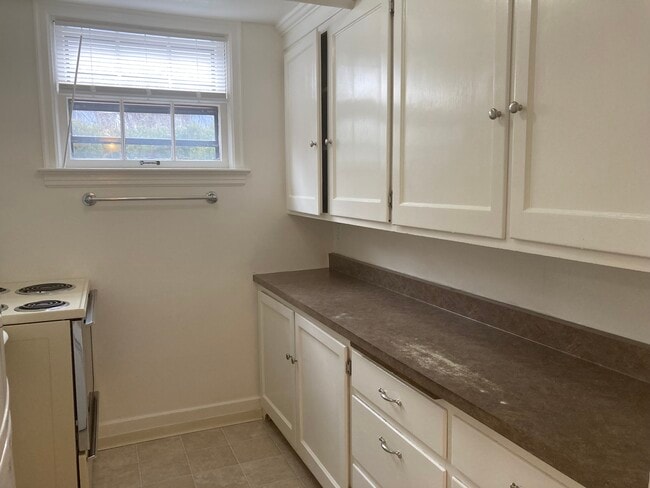 Foto del edificio - 361 N 8th St