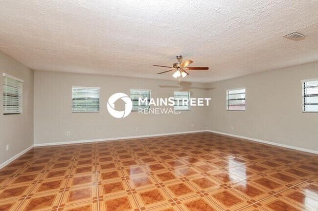 Building Photo - 3 Bedroom Pet-Friendly Home in Palm Bay, FL with Main Street Renewal