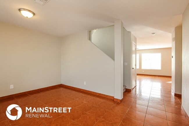 Building Photo - 16087 W Woodlands Ave