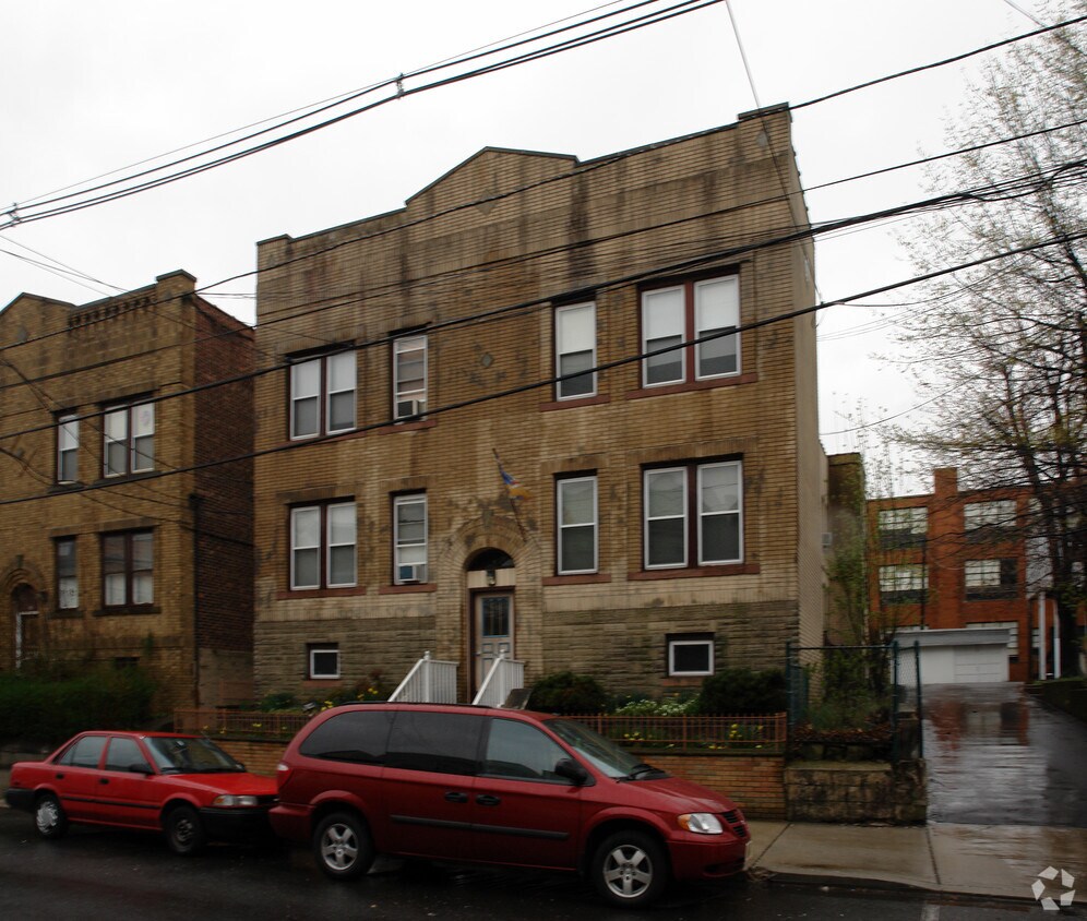 Foto del edificio - 96 W 24th St