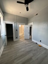 Building Photo - 809 Newman St