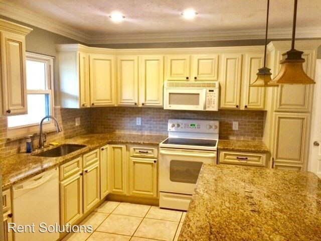 Building Photo - 3 br, 2 bath House - 7810 N Saint Vincent St