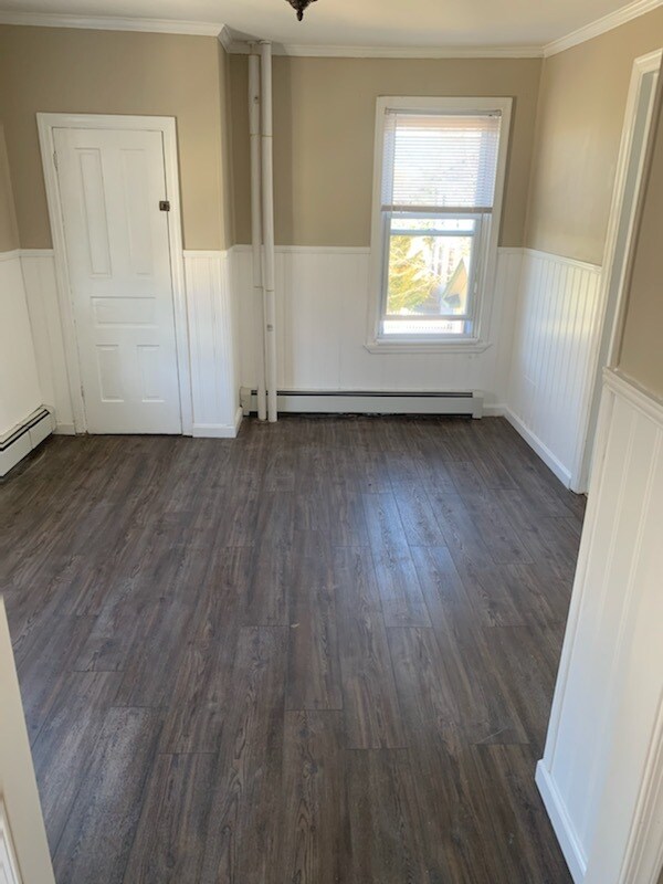 Dining Area - 29 Delaware Ave