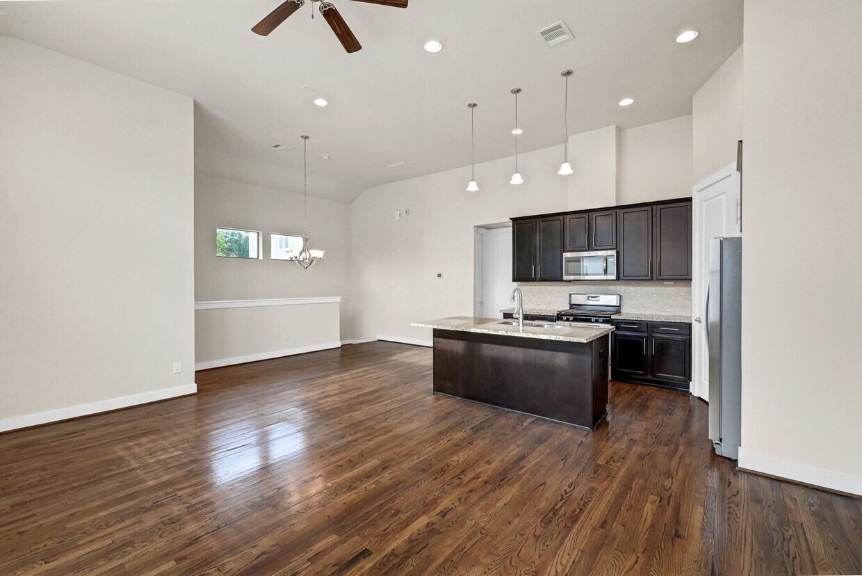 Foto del edificio - 2118 Naomi St