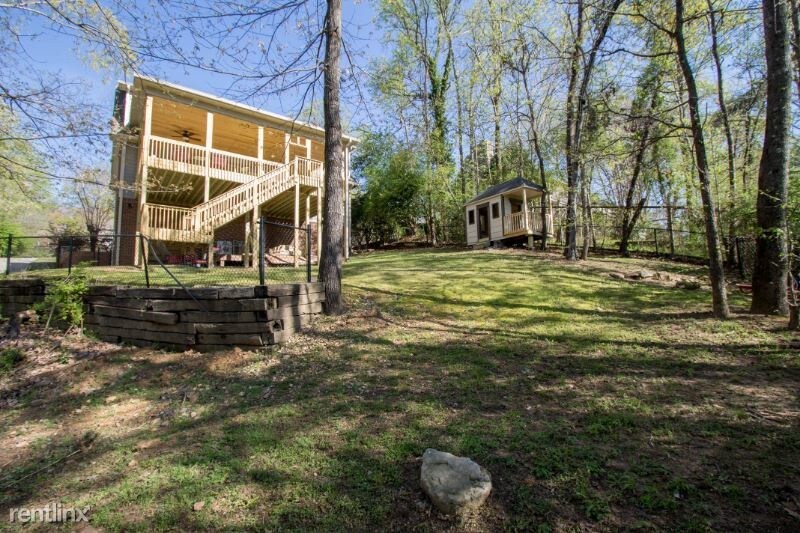 Foto principal - 5 br, 4.5 bath House - 2237 Shelterwood Rd