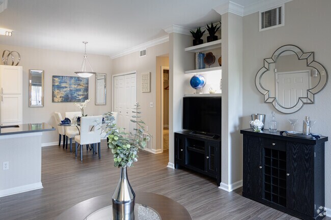 2HAB, 1BA - 903SF - Regatta