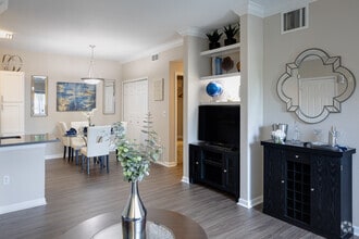 2BR, 1BA - 903SF - Regatta